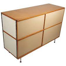1950s Charles Ray Eames Esu 200 Storage Unit Credenza For Herman Miller Charles Ray Eames Ray Eames Eames