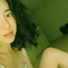 지민의 사과 직후 할 말은 하고 가겠다며 과거 aoa 활동 당시 합숙생활을 하면서 겪은 개인사까지 언급하는 등 추가 폭로를 이어갔다. ê¶Œë¯¼ì•„ ê³¼ê±° ê·¼í™© ë…¼ëž€ ì •ë¦¬ Aoa íƒˆí‡´ ì‚¬ì§„ ë‚˜ì´ ì¸ìŠ¤íƒ€ê·¸ëž¨