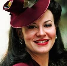 Dead Gorgeous — Howard Burden