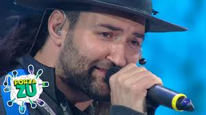 Si ma indrept spre usa sa ma uit pe vizor tu iti cauti cheia, ratacita crezand ca eu dorm, dar stai linistita am vrut sa te astept nu mai esti binevenita am deschis doar sa te intreb: Smiley De Unde Vii La Ora Asta Live La Forza Zu 2019 Youtube