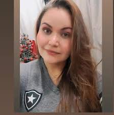 Gente, só pra avisar: bigode não é unissex. #GinaMá #GinaSensata