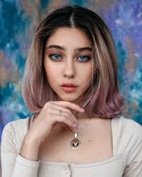 Amalia Annenkova : rPrettyGirls