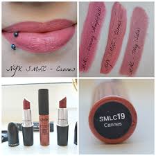 It comes with a very nice applicator that spreads the colour evenly on the lips. Nyx Soft Matte Lipcream Cannes Swatches Review Lackomio