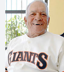 Aaron Daw's Instagram, Twitter & Facebook