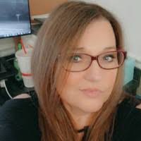 Angela Isham's Instagram, Twitter & Facebook