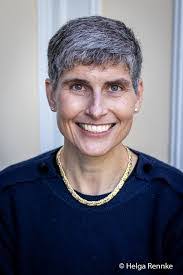 Jennifer Mcgriff's Instagram, Twitter & Facebook