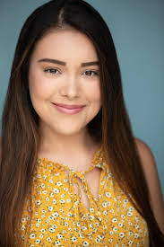 Lillian Salazar's Instagram, Twitter & Facebook