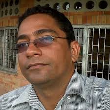 Edwin Duran's Instagram, Twitter & Facebook