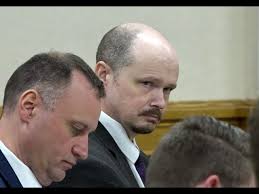 911 call from accused killer played during day 2 of trial