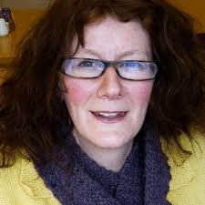 Julie Garton's Instagram, Twitter & Facebook