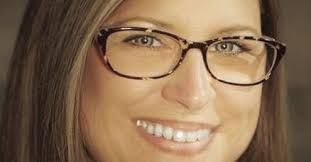 Ruth Sisson's Instagram, Twitter & Facebook