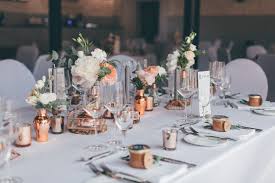 Normalweise treffen wir unsere paare bevor sie uns buchen bei uns im wohnzimmer oder bei skype ein jahr vor der hochzeit. Julia Und Sven Feiern Ihre Hochzeit Auf Gut Hohenholz Bei 30 Grad