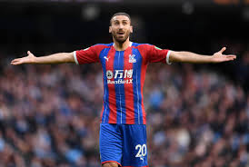 Başarılı ile sık sık gündeme gelen ünlü futbolcu hakkında merak edilenler. Crystal Palace Boss Roy Hodgson Gives Cenk Tosun Injury Update Ahead Of Sheffield United Clash