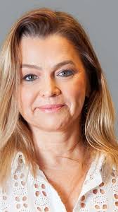 Advogados têm que entender de finanças, diz nova líder jurídica da TIM