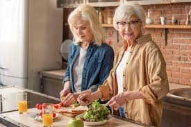 You want to get the women in your life items that feel personal, but they can't be original to the point of uselessness (save those for christmas white elephant parties, of course). How Many Calories Should A 60 Year Old Woman Eat To Lose Weight