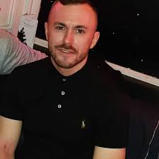 Stream Scott McGillivray music