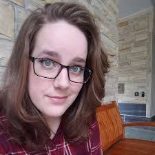 Suzanne Cooley's Instagram, Twitter & Facebook