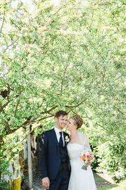 Karin William Garten Der Geheimnisse Sarahkatharina In 2020 Gartenhochzeit Hochzeit Garten