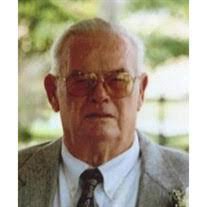 Eloise Holt's Instagram, Twitter & Facebook