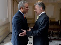 Centenares de personas desaparecidas que poco a poco se convertirán en muertas, cincuenta y cinco departamentos convertidos en escombros. De Juan Manuel Santos A Ivan Duque Que Cambia Y Que Seguira Igual En Colombia Infobae