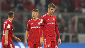 Dies treibt ihn dazu an, woche für woche sein bestes auf dem spielfeld abzuliefern. Fc Bayern Munchen Thomas Doll Und Journalist Zoffen Sich Wegen Lisa Muller Stern De