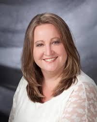 Stacey Ryan promoted by Lake Region Bank in New London