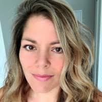 80+ perfiles de «Caryn»