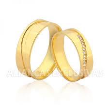 Alianca De Noivado E Casamento Em Ouro 18k 0 750 Aliancas De Noivado Alianca Aliancas De Ouro