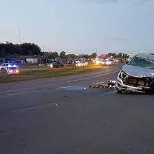 Iban 15 A Bordo De Una Camioneta Y Chocaron En Carmen De Areco 9 Muertos