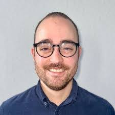 Chris Brecht's Instagram, Twitter & Facebook