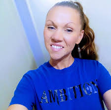 Deon Lowe's Instagram, Twitter & Facebook