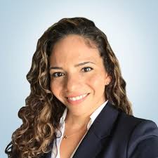 Rosanna Gill's Instagram, Twitter & Facebook