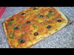مطبخ ام وليد بيتزا كاري تاع زمان بالسميد Pizza Antique A Semoule Ancient Semolina Pizza Youtube Semolina Pizza Youtube Pizza