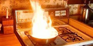 Voici Des Astuces Pour Eteindre Un Feu De Cuisine Afriquefemme Com