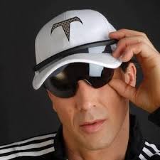 Suncaps The Hat With Built In Sunglasses Craziest Gadgets Sunglasses Hats Weird Gadgets