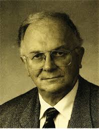 CHAPTER 5 Springer-Verlag (1965-1992) PLACES OF WORK The development of  publishing activity in Berlin and Heidel- berg during th