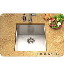 A kitchen sink built must work against gravity so it is not separated from the bottom of the bar. Houzer Ctr 1700 Undermount Square Single Basin Bar Sink