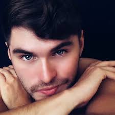 Alejandro Gaete C. (@ajgaete)