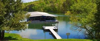 Shady rest is in a perfect setting in downtown area of hiawassee georgia but is nestled in the mountains along beautiful lake chatuge. North Georgia Cabin Rentals Boundary Waters Resort