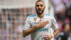 Latest on real madrid forward karim benzema including news, stats, videos, highlights and more on espn Edna Legenda V Syanka Se Nadiga Nastpi Li Golemiyat Chas Za Nadceneniya Benzema Webcafe Bg