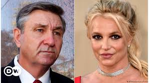 Jun 24, 2021 · interest around britney's custody agreement sparked in february 2021 when hulu released its documentary, framing britney spears, which documented the history of britney's conservatorship and. Britney Spears Vater Behalt Vorerst Die Vormundschaft Kultur Dw 01 07 2021