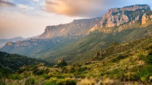 National park service (nps) manages 59 national parks, the nps also after crisscrossing the upper midwest in the first few months of my journey, i've selected five of my favorite. National Parks And Midwest Road Trips Visit Usa Parks