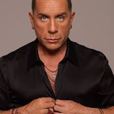 Get ready to revolutionize your breakfast routine or satisfy your sweet  tooth with our Sheet Pan Banana Bread! It's a breeze to make and even  easier to serve, and with bananas packing