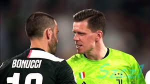 The ball hit the post after robert mak's shot, then bounced off into the keeper and into the net. Wojciech Szczesny Juventus 2020 2021 14 Szcz1 Youtube