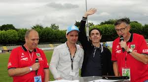 He was 37 when he starred in this movie. Sascha Gopel Und Oscar Ortega Sanchez Zu Gast Bei Wormatia Wormatia Worms