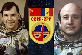 Cosmonautul dumitru prunariu a rememorat luni experienţa trăită în spaţiul cosmic, la un eveniment dedicat primei aselenizări. Interkosmos 1981 De Ce A Fost Desemnat Prunariu Iar Dediu A RÄƒmas La Sol