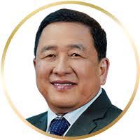 Edwin Uy's Instagram, Twitter & Facebook