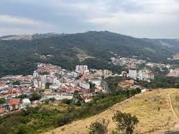 Águas de Lindóia, a cidade das águas terapêuticas e belas paisagens