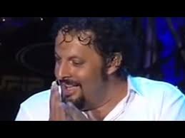 Brignano tutto casa e teatro! Enrico Brignano Ristorante Giapponese Youtube