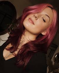 𝔖𝔱𝔢𝔭𝔥𝔞𝔫𝔦𝔢 𝔖𝔭𝔢𝔢𝔯